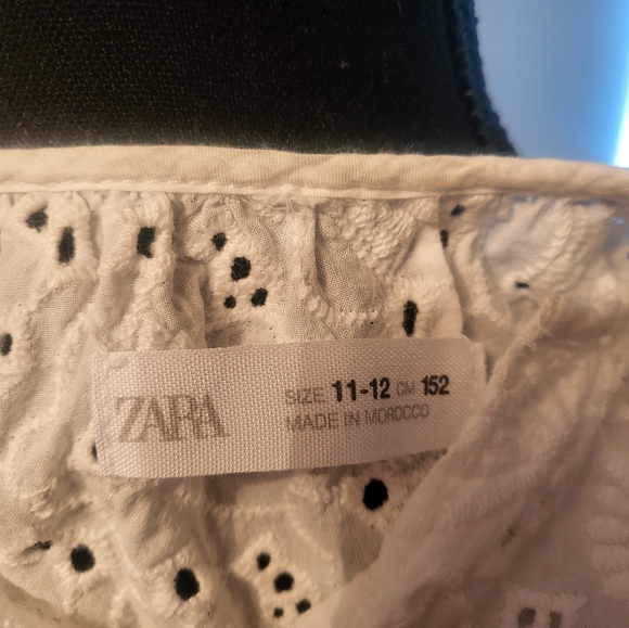 Girls white crop eyelet top, Zara, 11-12 yrs - Picture 4 of 5
